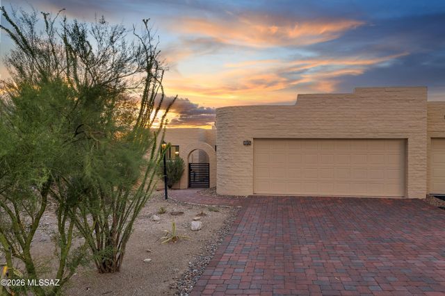 5371 N Paseo De La Tirada, Tucson, AZ 85750
