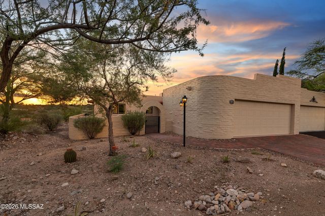 5371 N Paseo De La Tirada, Tucson, AZ 85750