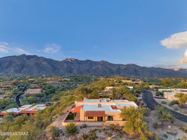 5371 N Paseo De La Tirada, Tucson, AZ 85750