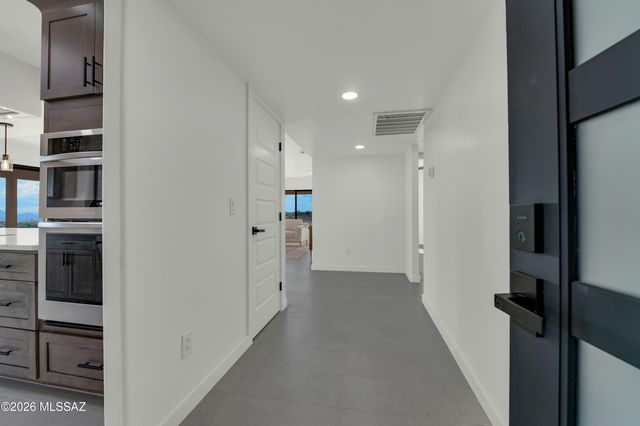 5371 N Paseo De La Tirada, Tucson, AZ 85750