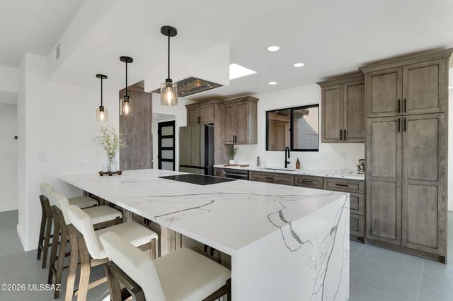 5371 N Paseo De La Tirada, Tucson, AZ 85750