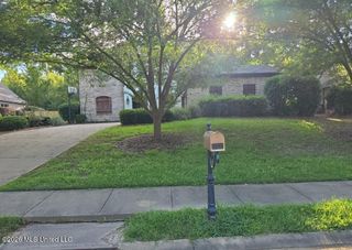 169 Saint Ives Drive, Madison, MS 39110