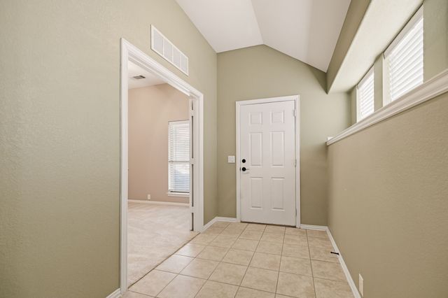 6532 Fairview Drive, Watauga, TX 76148