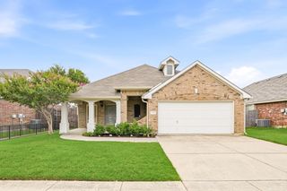 6532 Fairview Drive, Watauga, TX 76148