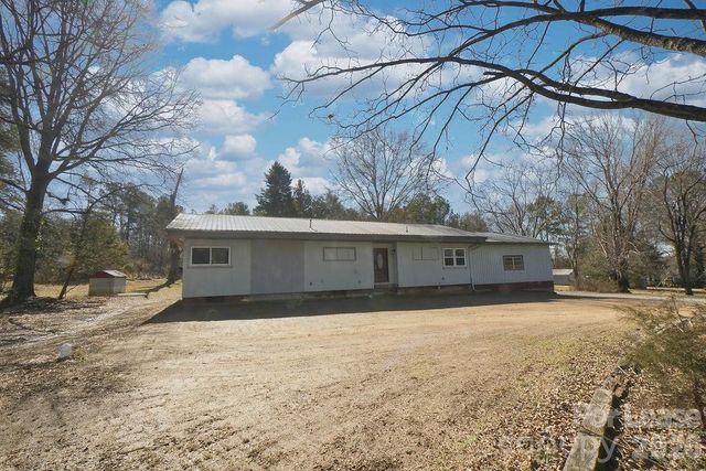 909 Fisher Street, Concord, NC 28027