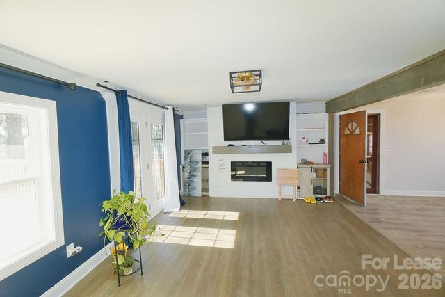 909 Fisher Street, Concord, NC 28027