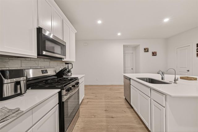 30518 White Cliff Court, Fulshear, TX 77441