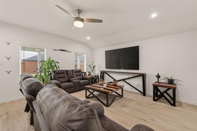 30518 White Cliff Court, Fulshear, TX 77441