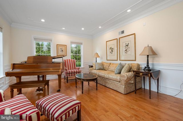 3015 WEAVER RD, Lititz, PA 17543