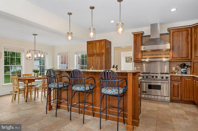 3015 WEAVER RD, Lititz, PA 17543