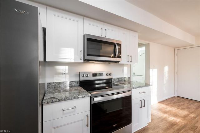 209 Gimbert DR, Virginia Beach, VA 23452