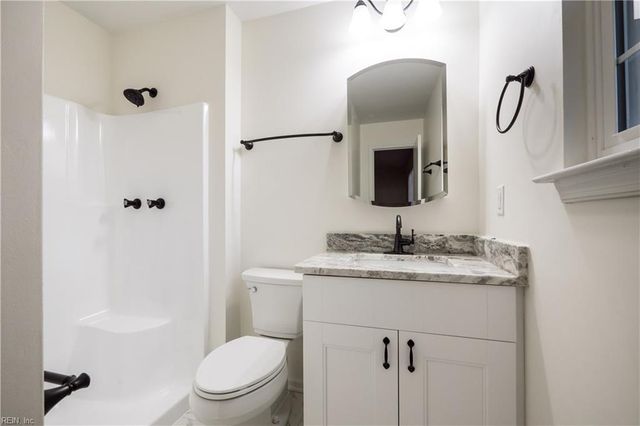 209 Gimbert DR, Virginia Beach, VA 23452