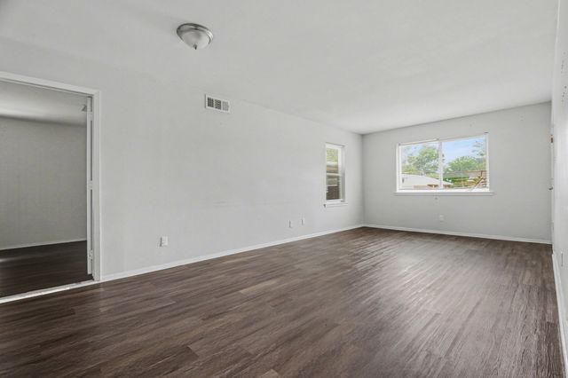 1312 Highland Street, Mesquite, TX 75149