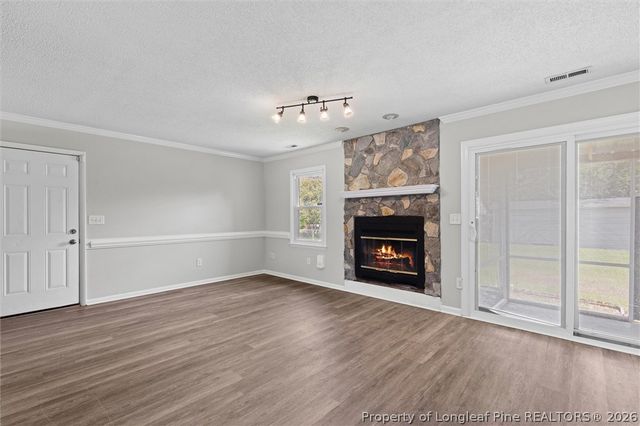 1075 Pleasant Oak Drive, Fayetteville, NC 28314