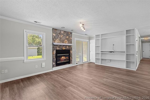 1075 Pleasant Oak Drive, Fayetteville, NC 28314