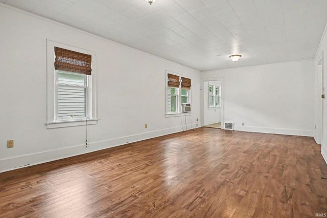 310 E Fairview Avenue, South Bend, IN 46614
