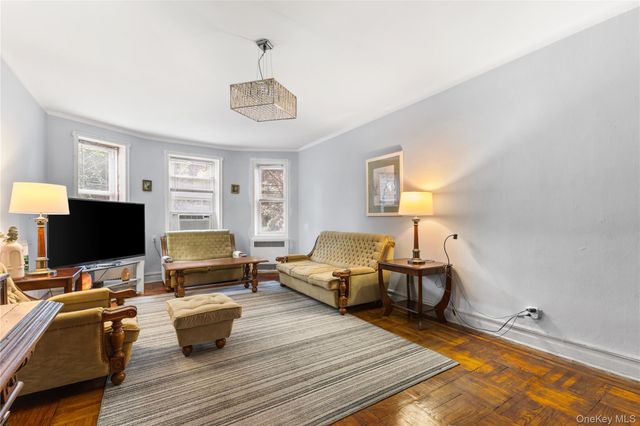 100 Avenue P H1, Brooklyn, NY 11204
