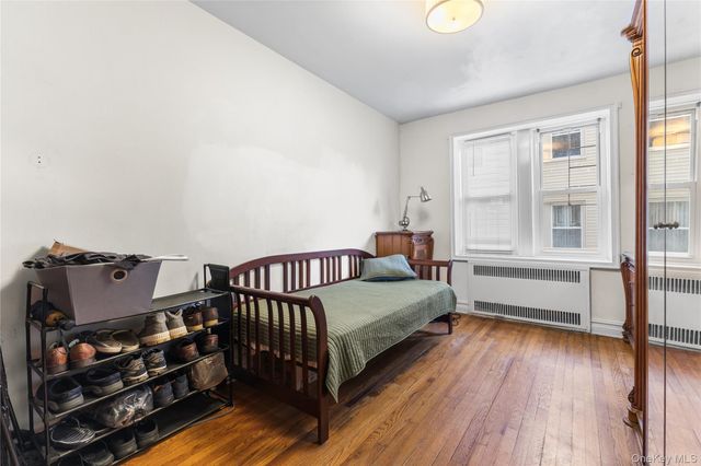 100 Avenue P H1, Brooklyn, NY 11204