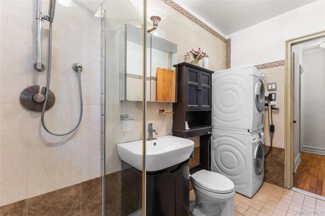 100 Avenue P H1, Brooklyn, NY 11204