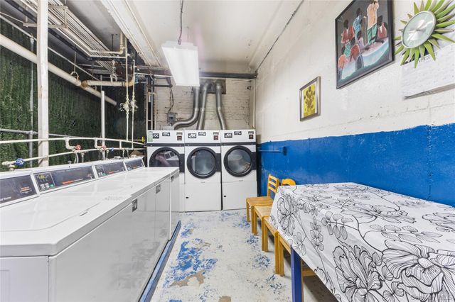 100 Avenue P H1, Brooklyn, NY 11204
