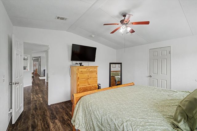 6419 Burdock Drive, Santa Fe, TX 77510