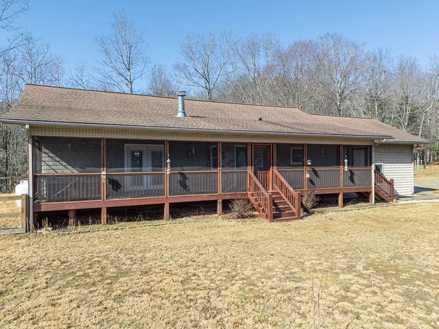 2923 Upper Peachtree Road, Murphy, NC 28906