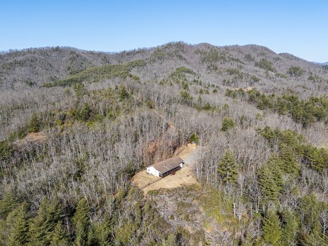 2923 Upper Peachtree Road, Murphy, NC 28906