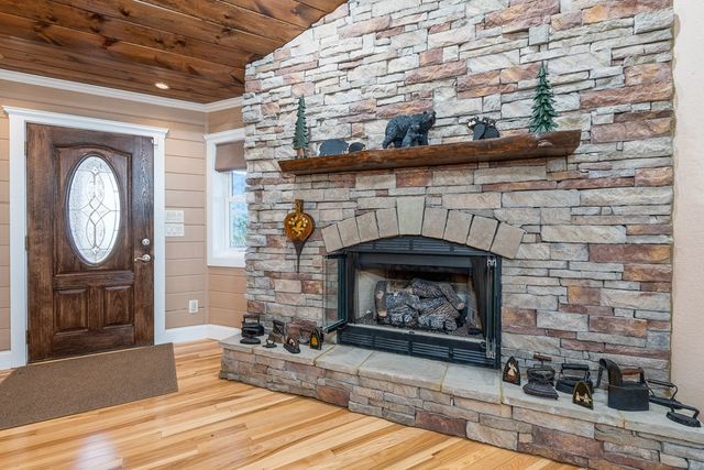 2923 Upper Peachtree Road, Murphy, NC 28906