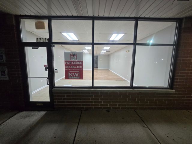 17100 S Park Avenue, South Holland, IL 60473