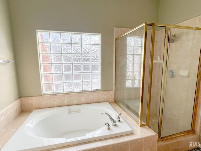 12210 Rushville Court, Bakersfield, CA 93312