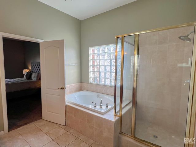 12210 Rushville Court, Bakersfield, CA 93312