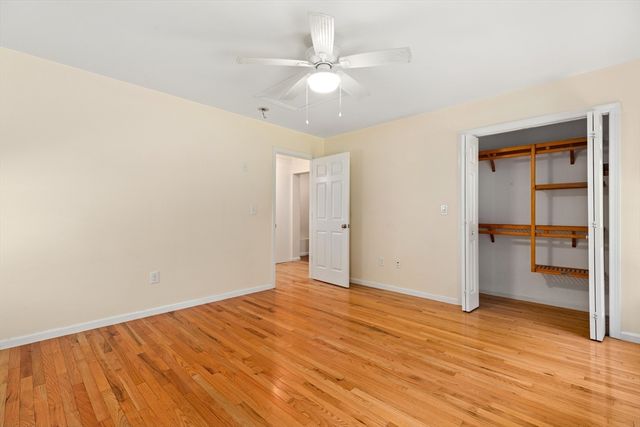 30 Pompositticutt St, Stow, MA 01775