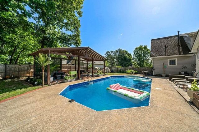 7 College View Drive, Rome, GA 30161