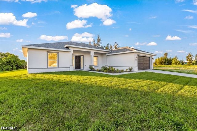 126 NE 9th ST, Cape Coral, FL 33909