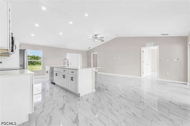 126 NE 9th ST, Cape Coral, FL 33909