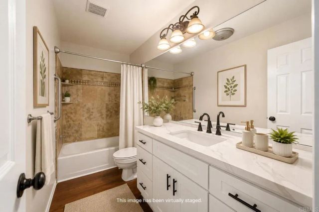 711 De Luz Road, Fallbrook, CA 92028