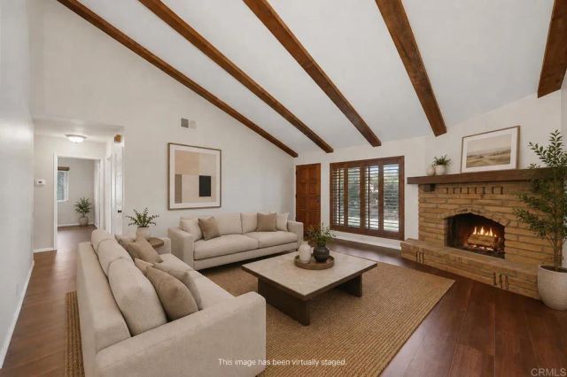 711 De Luz Road, Fallbrook, CA 92028
