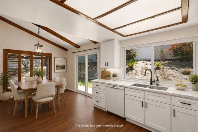 711 De Luz Road, Fallbrook, CA 92028