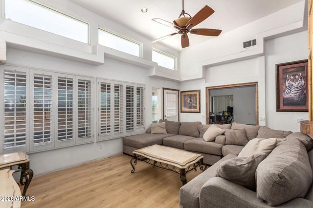 21616 W LONE MOUNTAIN Road, Wittmann, AZ 85361