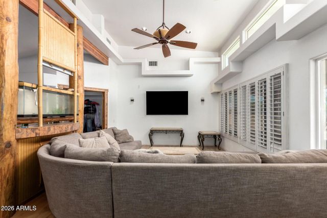 21616 W LONE MOUNTAIN Road, Wittmann, AZ 85361