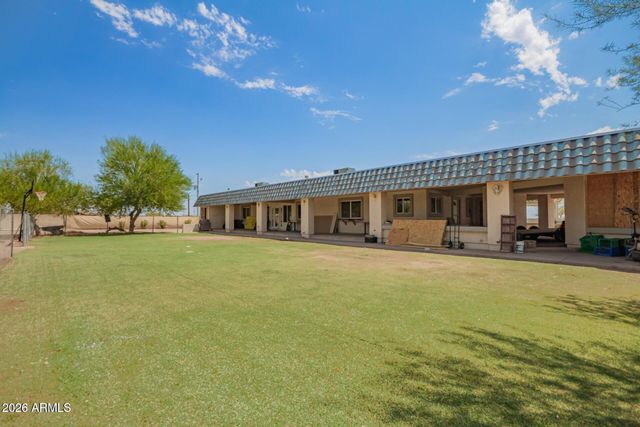 21616 W LONE MOUNTAIN Road, Wittmann, AZ 85361