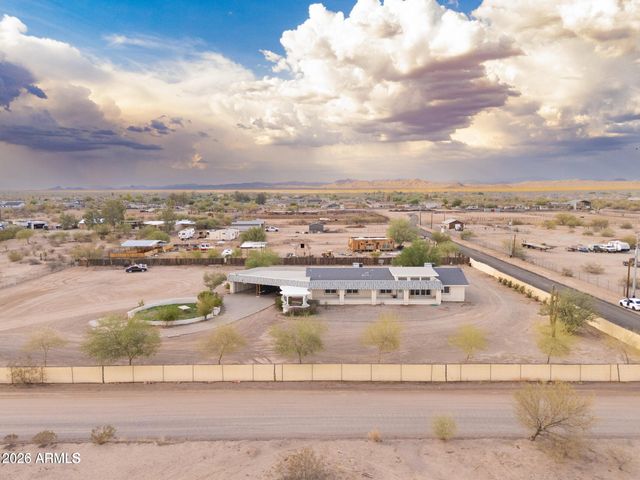 21616 W LONE MOUNTAIN Road, Wittmann, AZ 85361