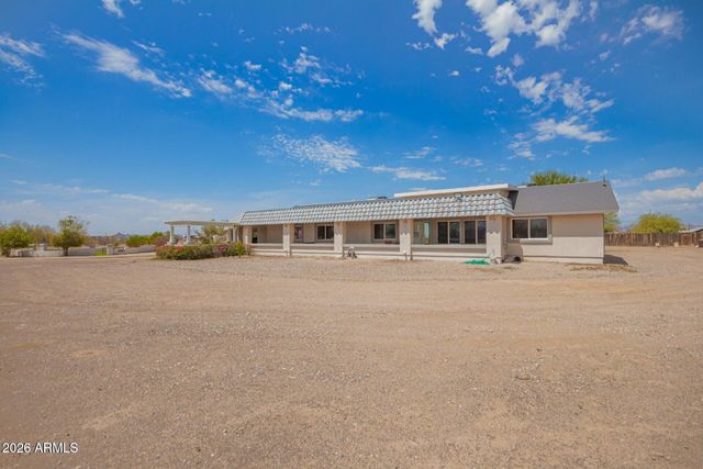 21616 W LONE MOUNTAIN Road, Wittmann, AZ 85361