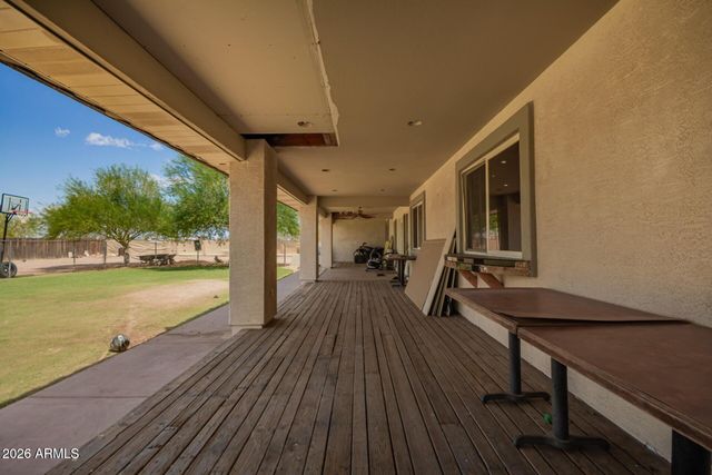 21616 W LONE MOUNTAIN Road, Wittmann, AZ 85361