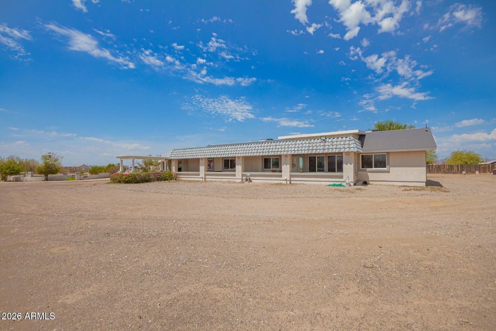 21616 W LONE MOUNTAIN Road, Wittmann, AZ 85361 — photo 4