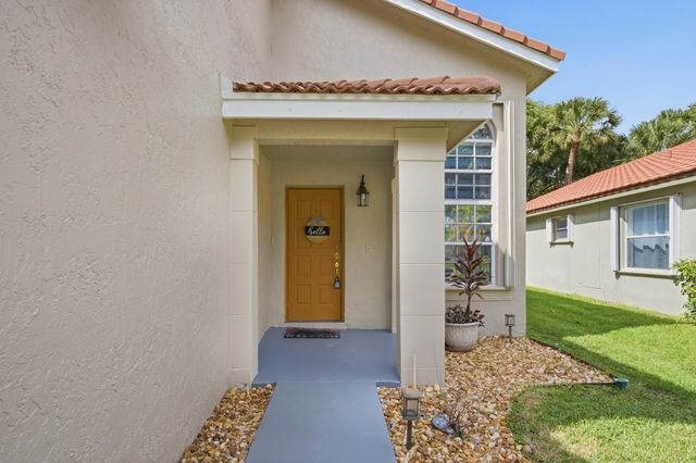 18241 NW 8th Street, Pembroke Pines, FL 33029