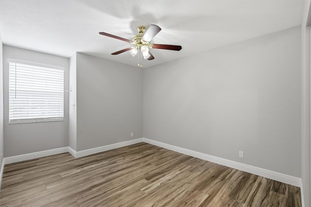 18241 NW 8th Street, Pembroke Pines, FL 33029