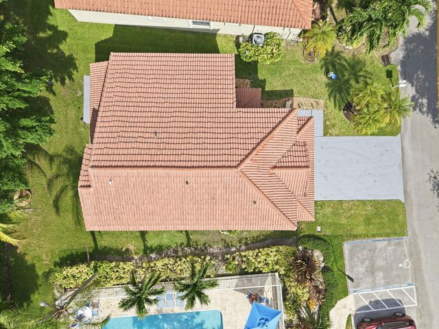 18241 NW 8th Street, Pembroke Pines, FL 33029