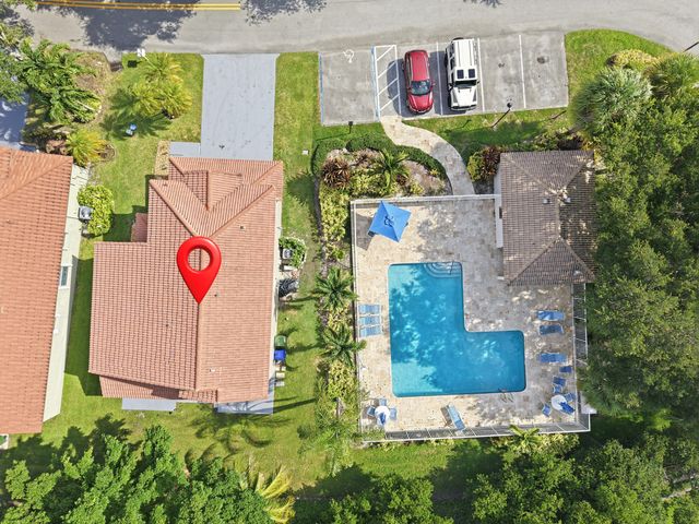 18241 NW 8th Street, Pembroke Pines, FL 33029