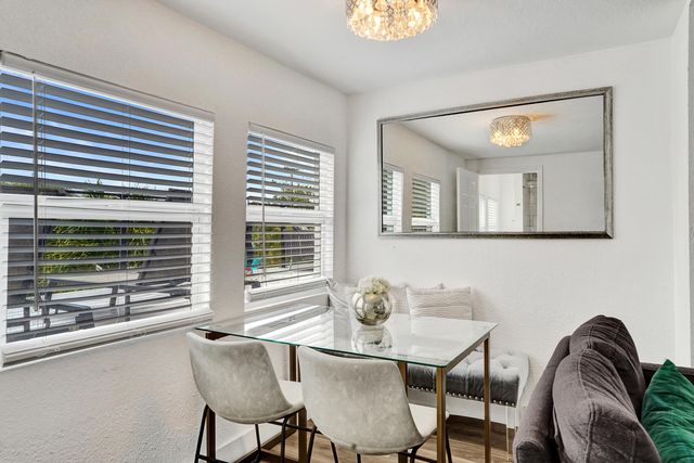 311 SE 3rd Avenue Upstairs, Delray Beach, FL 33483